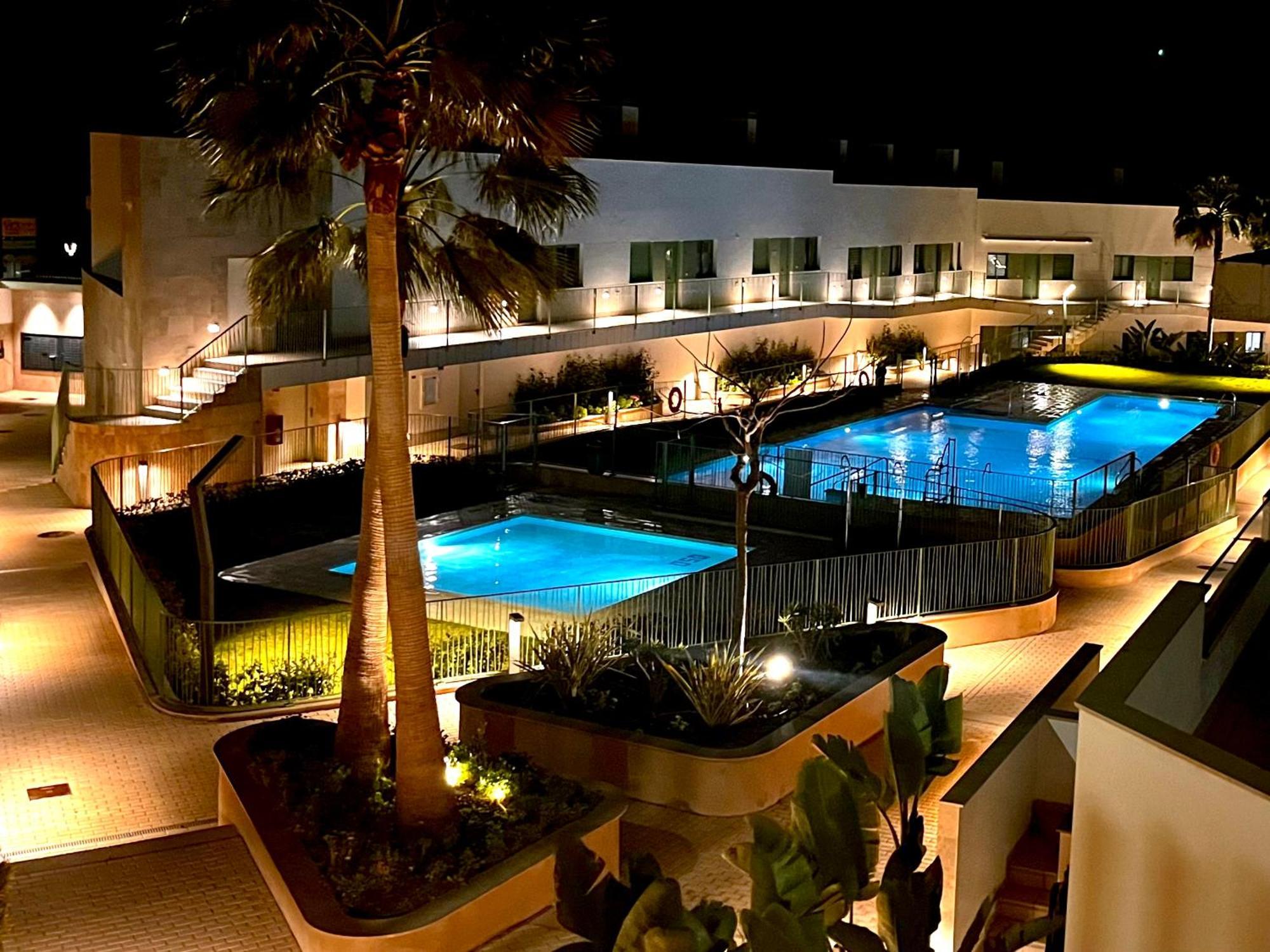 Lovely New Luxery Beach Apartment In Mojacar Playa Next To The Best Beach Exterior photo